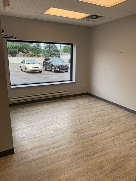 More Photos Of 28289-28315 Hoover Rd, Warren Medical For Sale