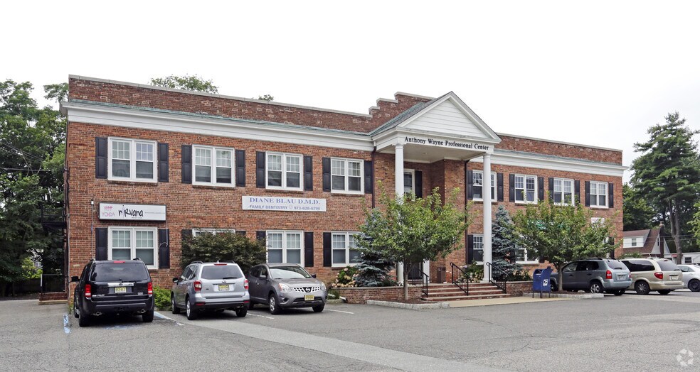 More Photos Of 1341 Hamburg Tpke, Wayne Office For Lease