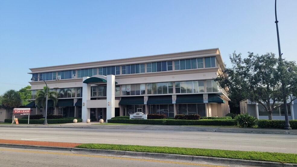 More Photos Of 6151 Miramar Pky, Miramar Office For Lease