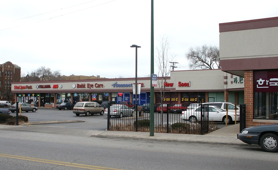 More Photos Of 5351-5359 N Lincoln Ave, Chicago Freestanding For Lease