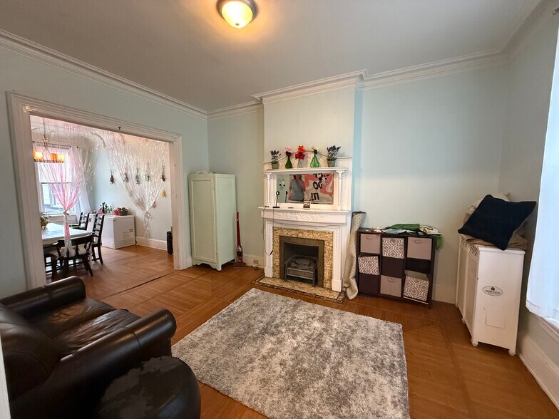 More Photos Of , Scranton Unknown For Sale