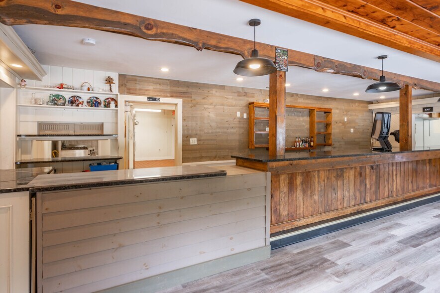 More Photos Of 944 Gibbons Hwy, Wilton Restaurant For Sale