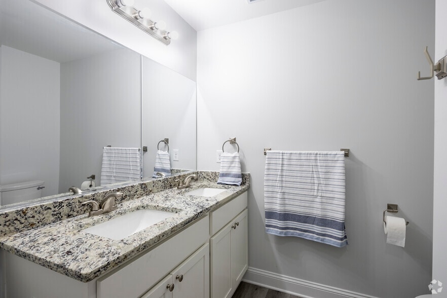 More Photos Of 1659 Legrand Rd, Columbia Apartments For Sale