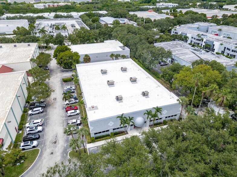 More Photos Of 6510 W Rogers Cir, Boca Raton Light Manufacturing For Sale