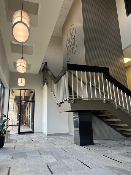 More Photos Of 5702 S Staples, Corpus Christi Unknown For Lease