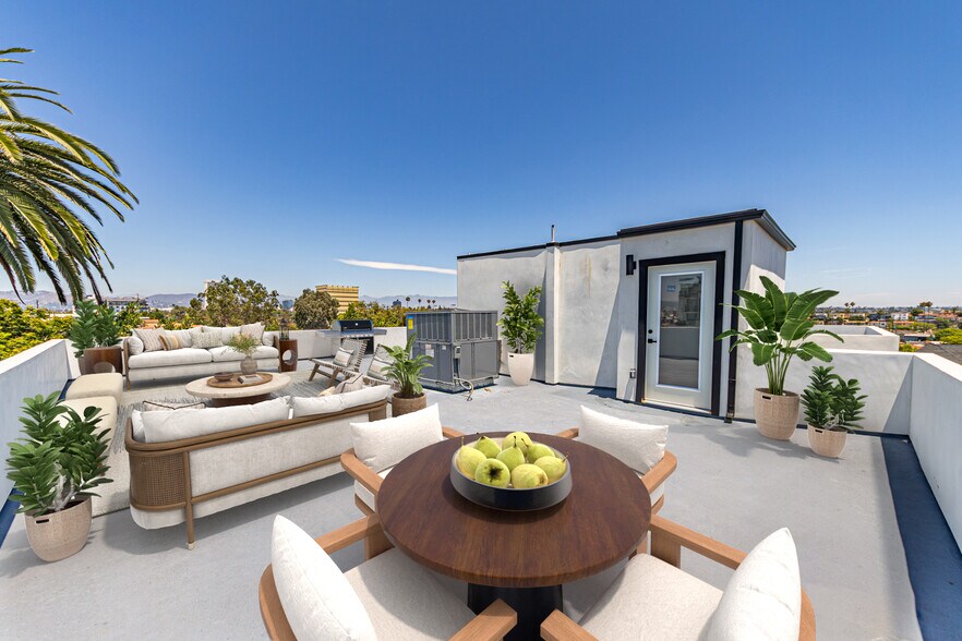 More Photos Of 1557 S Ogden Dr, Los Angeles Apartments For Sale