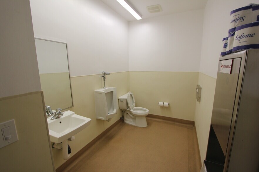 More Photos Of 701 Southampton Rd, Benicia Medical For Sale