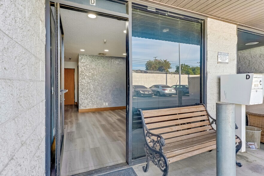 More Photos Of 8010 Wheatland Ave, Sun Valley Manufacturing For Sale