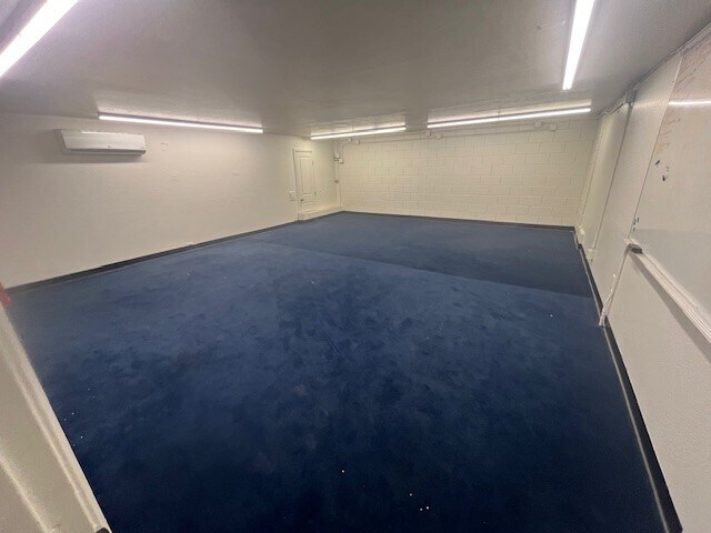 More Photos Of 152 Kennedy Ave, Campbell Warehouse For Lease