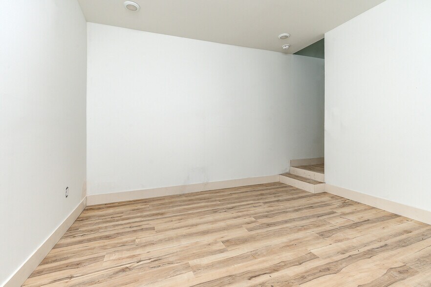 More Photos Of 809 Diamond St, Philadelphia Apartments For Sale