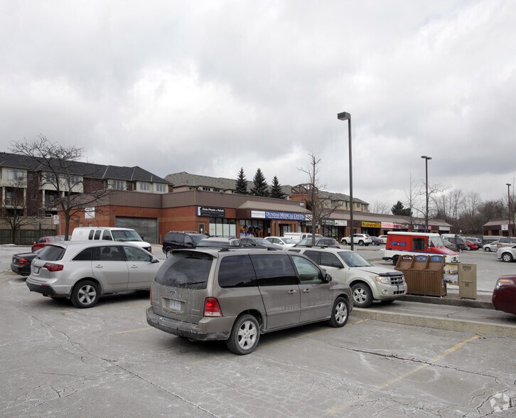 More Photos Of 801 Dundas St E, Mississauga General Retail For Sale