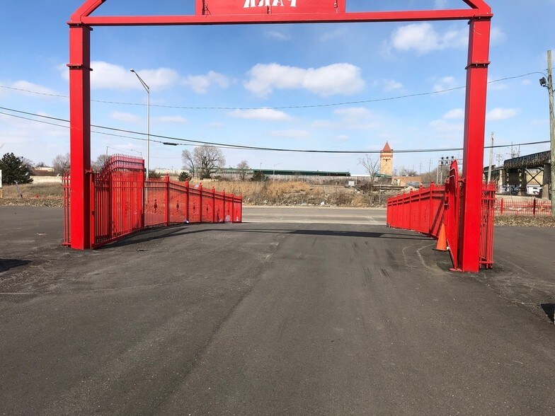 More Photos Of 4701 W 26th St, Cicero Land For Lease