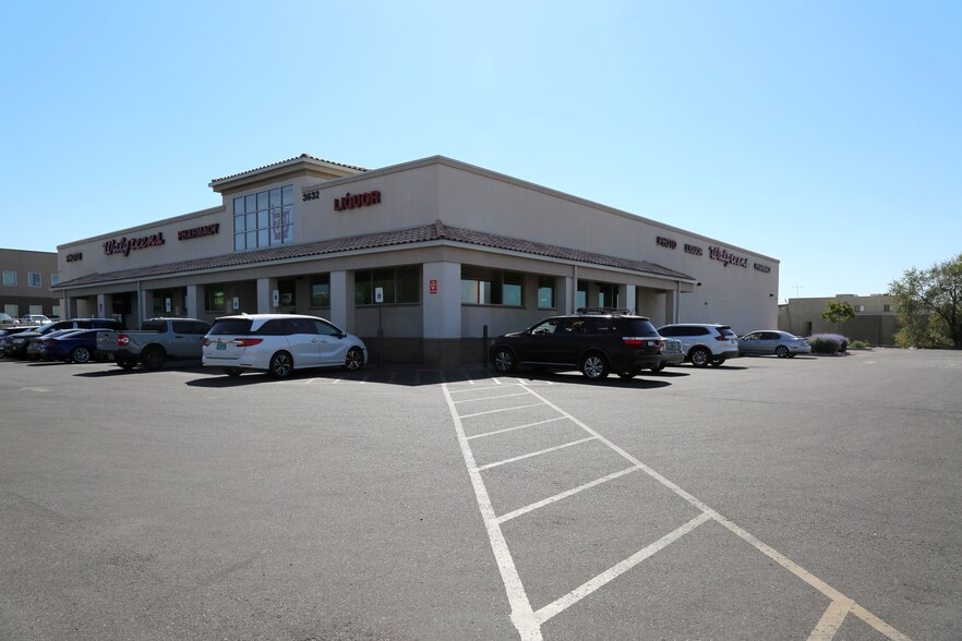 Primary Photo Of 3632 Menaul Blvd NE, Albuquerque Drugstore For Lease