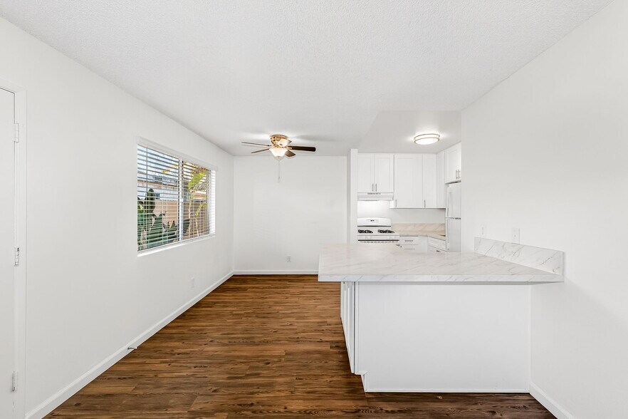 More Photos Of 4585 Felton St, San Diego Apartments For Sale