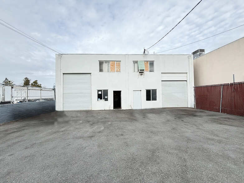 Primary Photo Of 3981 Pacific Blvd, San Mateo Warehouse For Lease