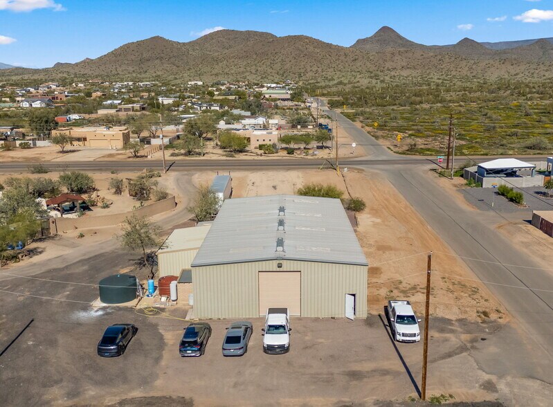 More Photos Of 1935 E Joy Ranch Rd, Phoenix Specialty For Sale