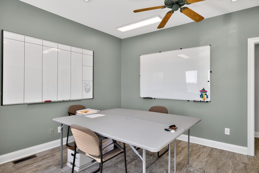 More Photos Of 446 Roy Arnold Blvd, Danville Industrial For Sale