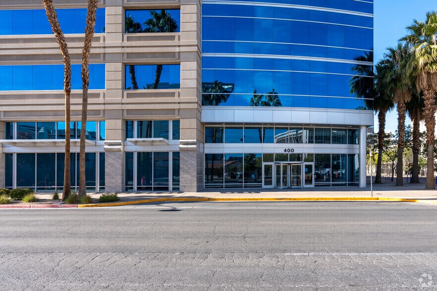More Photos Of 400 S 4th St, Las Vegas Coworking Space