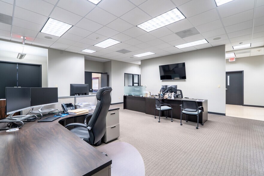More Photos Of 78 S Main St, Glen Carbon Office For Lease