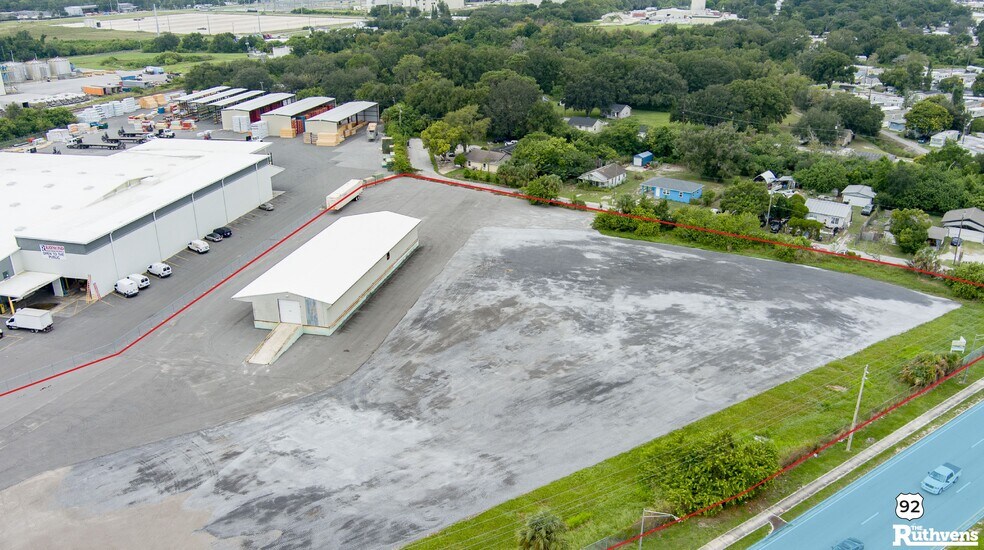 More Photos Of 500 McKean St, Auburndale Warehouse For Lease
