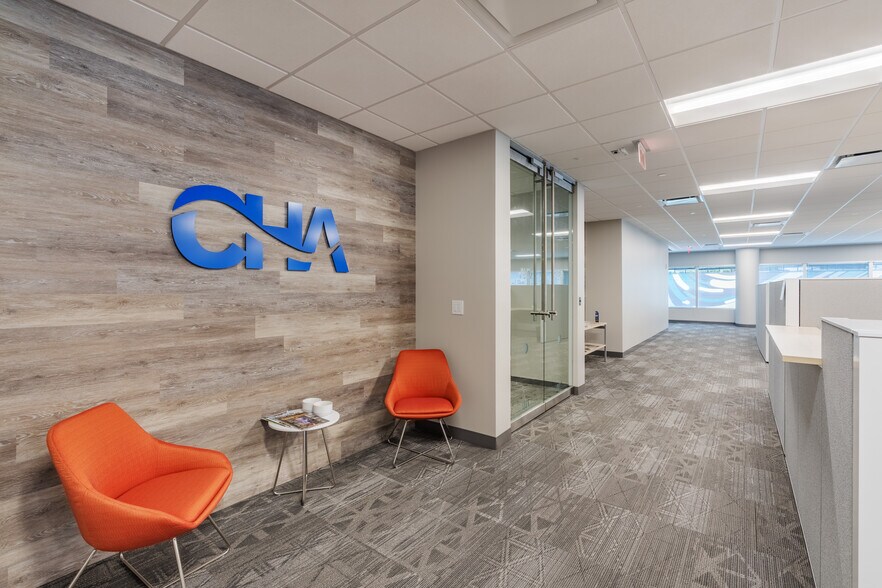 More Photos Of 1360 Peachtree St NE, Atlanta Unknown For Lease