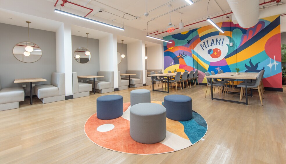 More Photos Of 1100 Brickell Bay Dr, Miami Coworking Space