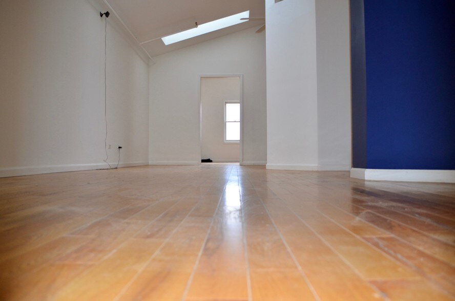 More Photos Of 6560 Anthony Dr, Victor Light Manufacturing For Sale