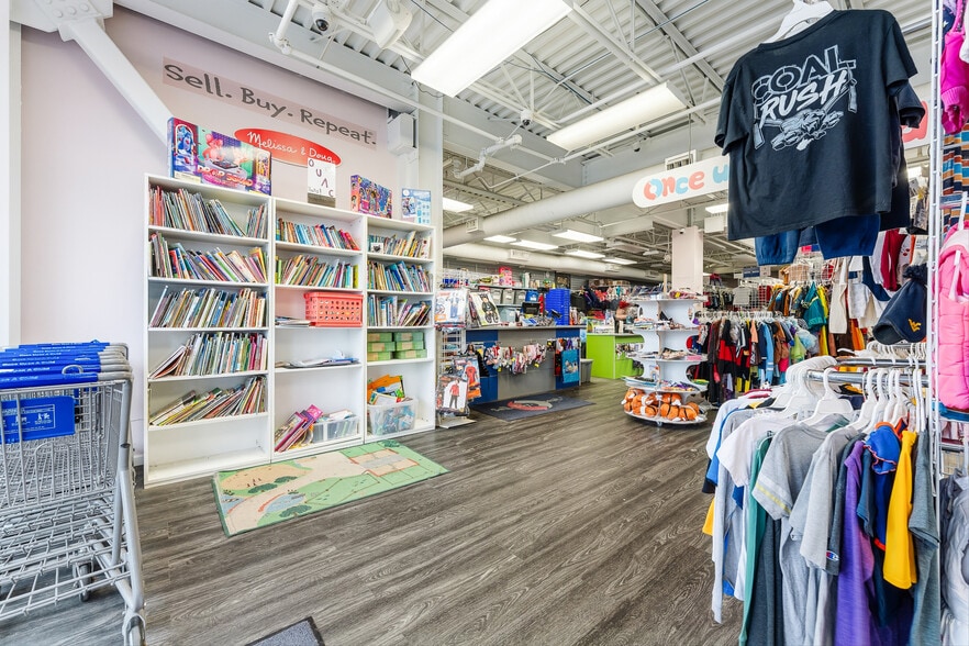 More Photos Of 7100 Willie G Ave, Morgantown Storefront For Sale