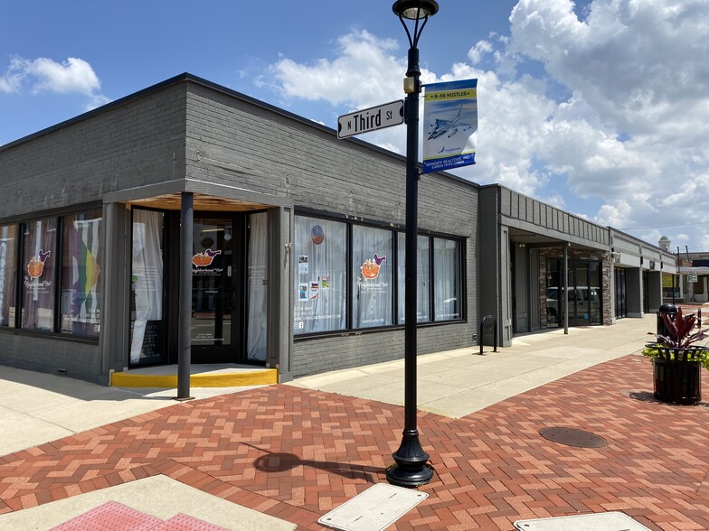 More Photos Of , Fairborn General Retail For Sale