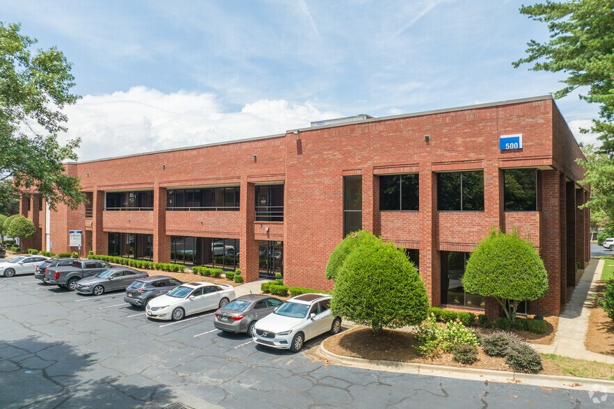 More Photos Of 1395 S Marietta Pky SE, Marietta Unknown For Lease