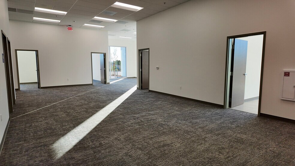 More Photos Of 2750 Simmons St, North Las Vegas Unknown For Lease