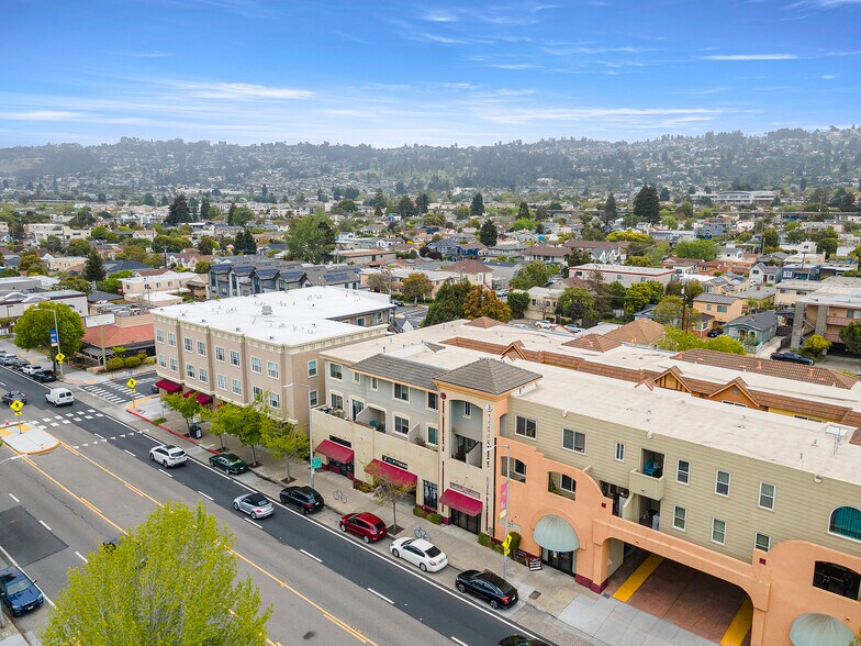 More Photos Of 727 San Pablo Ave, Albany Storefront Retail Residential For Sale