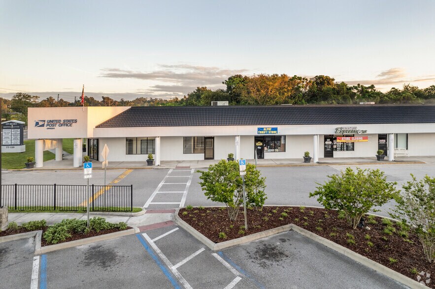 More Photos Of 81-125 Geneva Dr, Oviedo Unknown For Lease