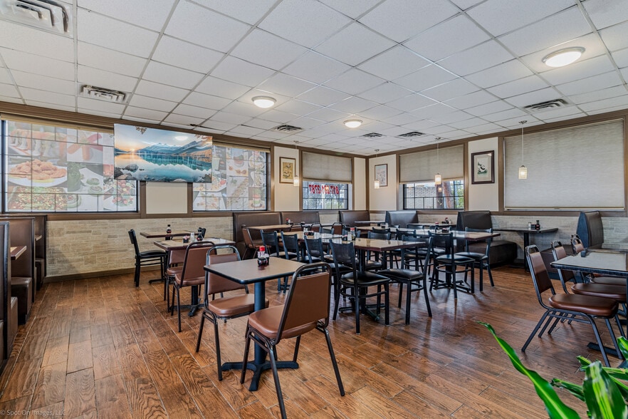 More Photos Of 645 Harwood Rd, Bedford Restaurant For Sale