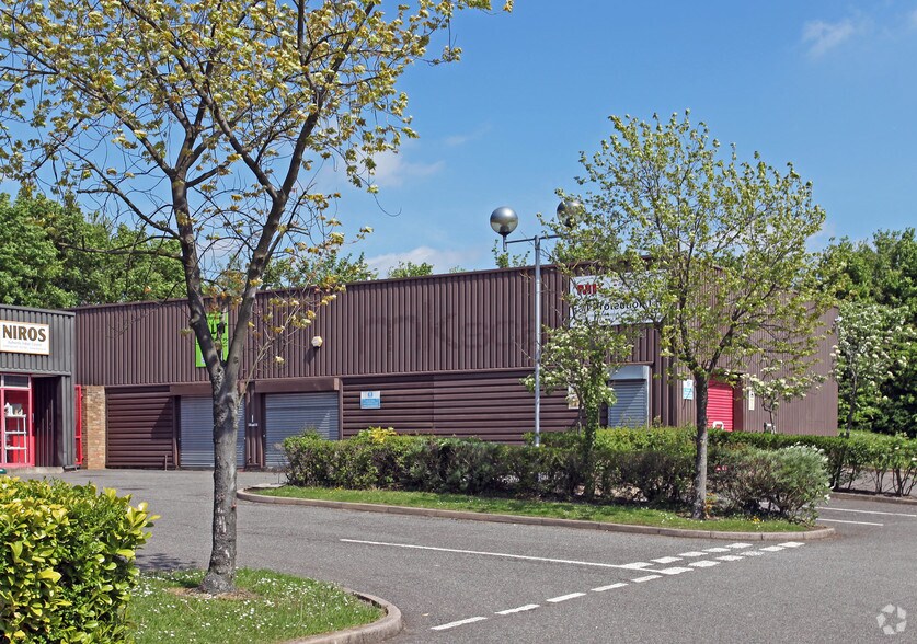 Potters Ln, Milton Keynes, BKM MK11 3HF Industrial For Lease