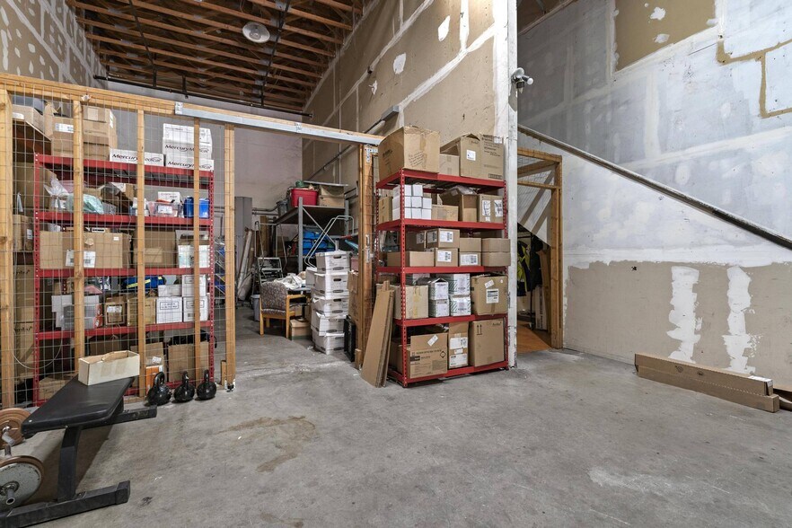 More Photos Of 110 Spring Hill Dr, Grass Valley Manufacturing For Sale