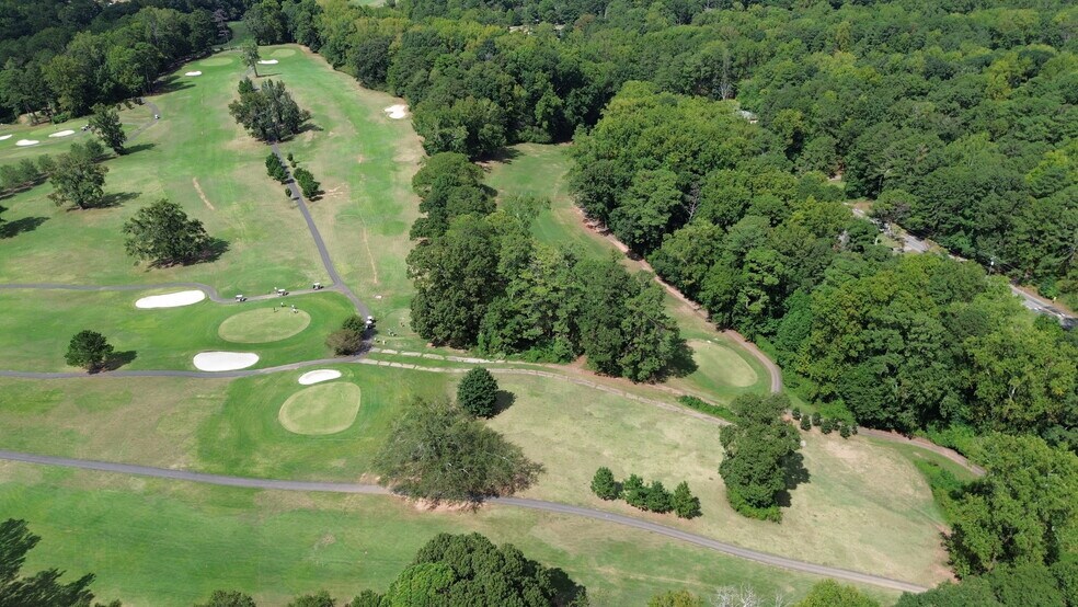 More Photos Of 2164 Campbellton Rd SW, Atlanta Auto Repair For Sale