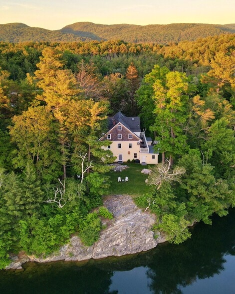 More Photos Of 615 Laurel St, Lee Hospitality For Sale