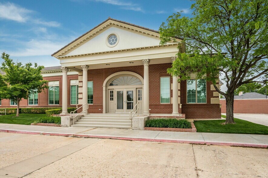 More Photos Of 8101 SW 34th, Amarillo Office For Lease