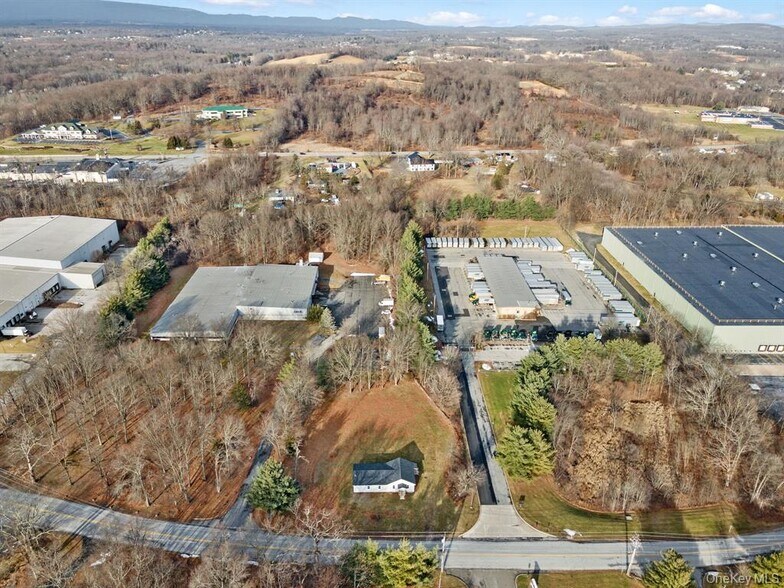 More Photos Of 120 Bracken Rd, Montgomery Office For Sale