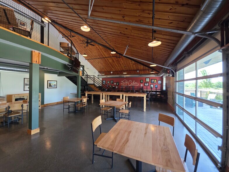More Photos Of 4493 Walden Ave, Lancaster Office For Sale