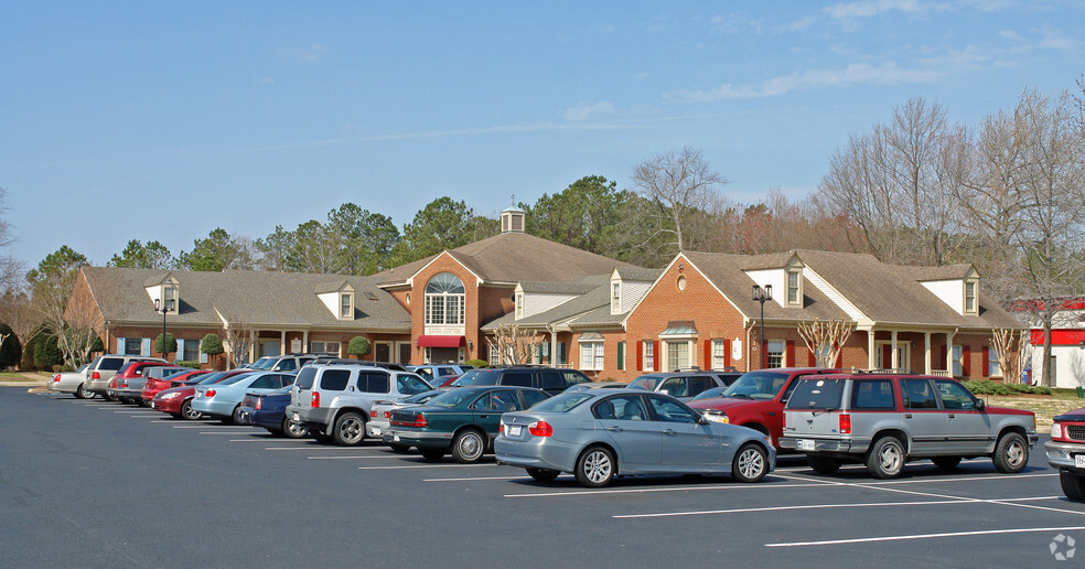 Primary Photo Of 2010 Old Greenbrier Rd, Chesapeake Office For Lease