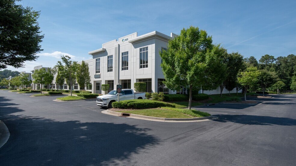 Primary Photo Of 3025 Chastain Meadows Pkwy, Marietta Warehouse For Lease