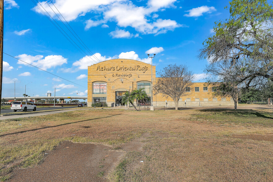 Primary Photo Of 1324 W Expressway 83, McAllen Freestanding For Sale