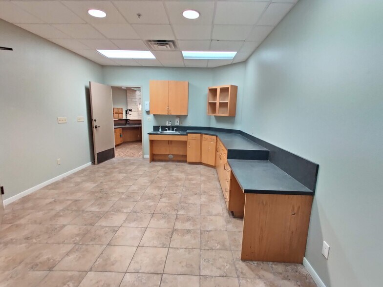 More Photos Of 400 Old Highway 290, Dripping Springs Assisted Living For Lease