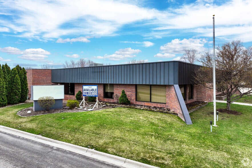 More Photos Of 701 SE Central Ave E, Saint Michael Bank For Lease