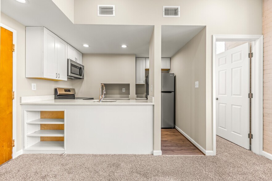 More Photos Of 1516 Lancaster St, Baltimore Apartments For Sale