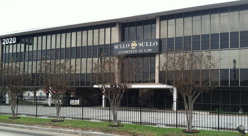 More Photos Of 2020 Southwest Fwy, Houston Office For Lease