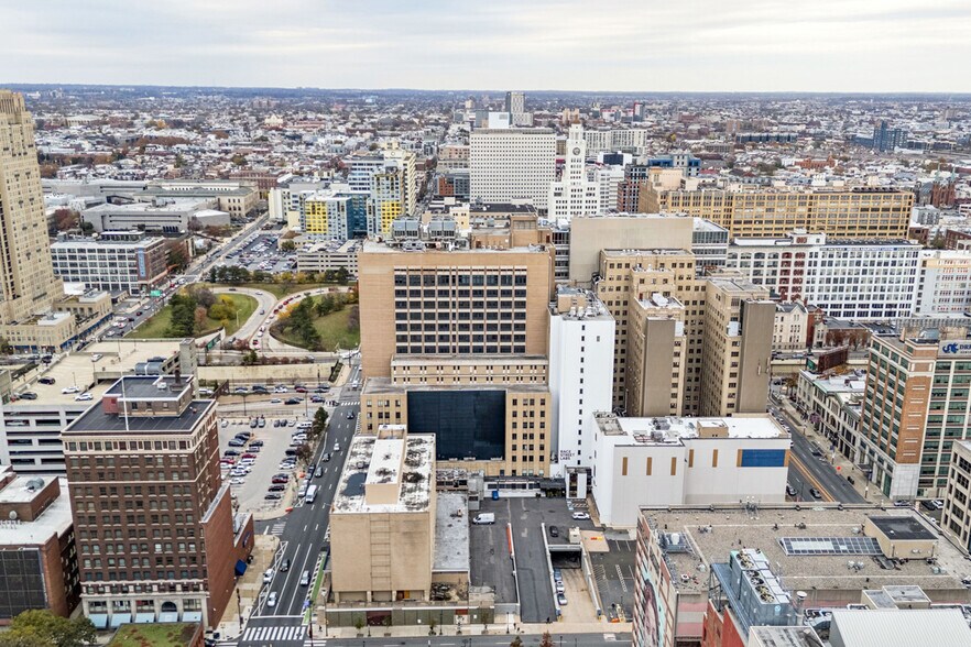 More Photos Of 1421 Race St, Philadelphia Medical For Lease