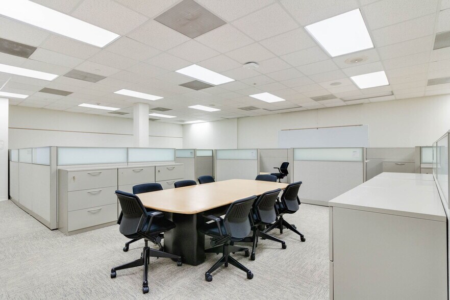More Photos Of 200 Galbert Rd, Lafayette Office For Lease